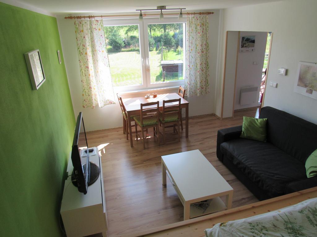 Apartman Stozec Ema Eksteriør billede